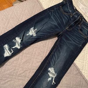 American eagle ripped jegging jeans